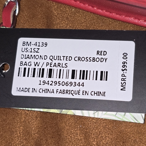 Badgley Mischka Diamond Quilted Crossbody With Pearls. Red Vegan Leather NWT - Picture 6 of 14